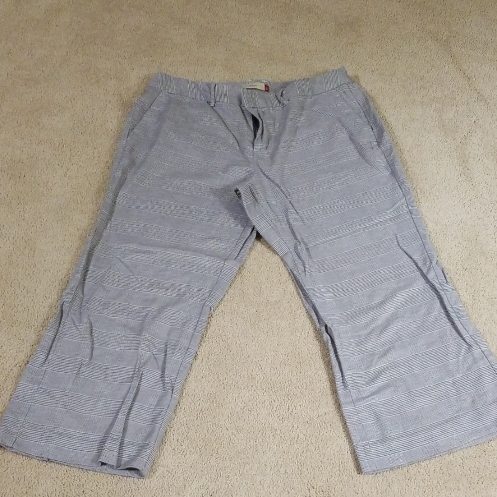 Gap Favorite Trouser Cropped Pants